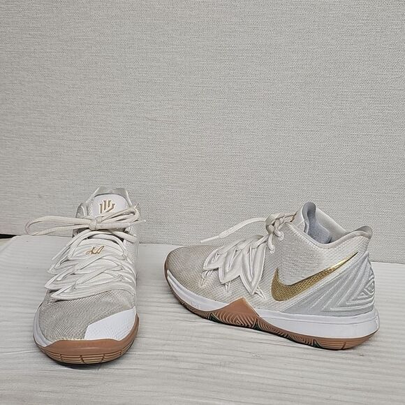 NIKE KYRIE 5 YOUTH SNEAKERS BFPM-03-010 - Picture 1 of 10